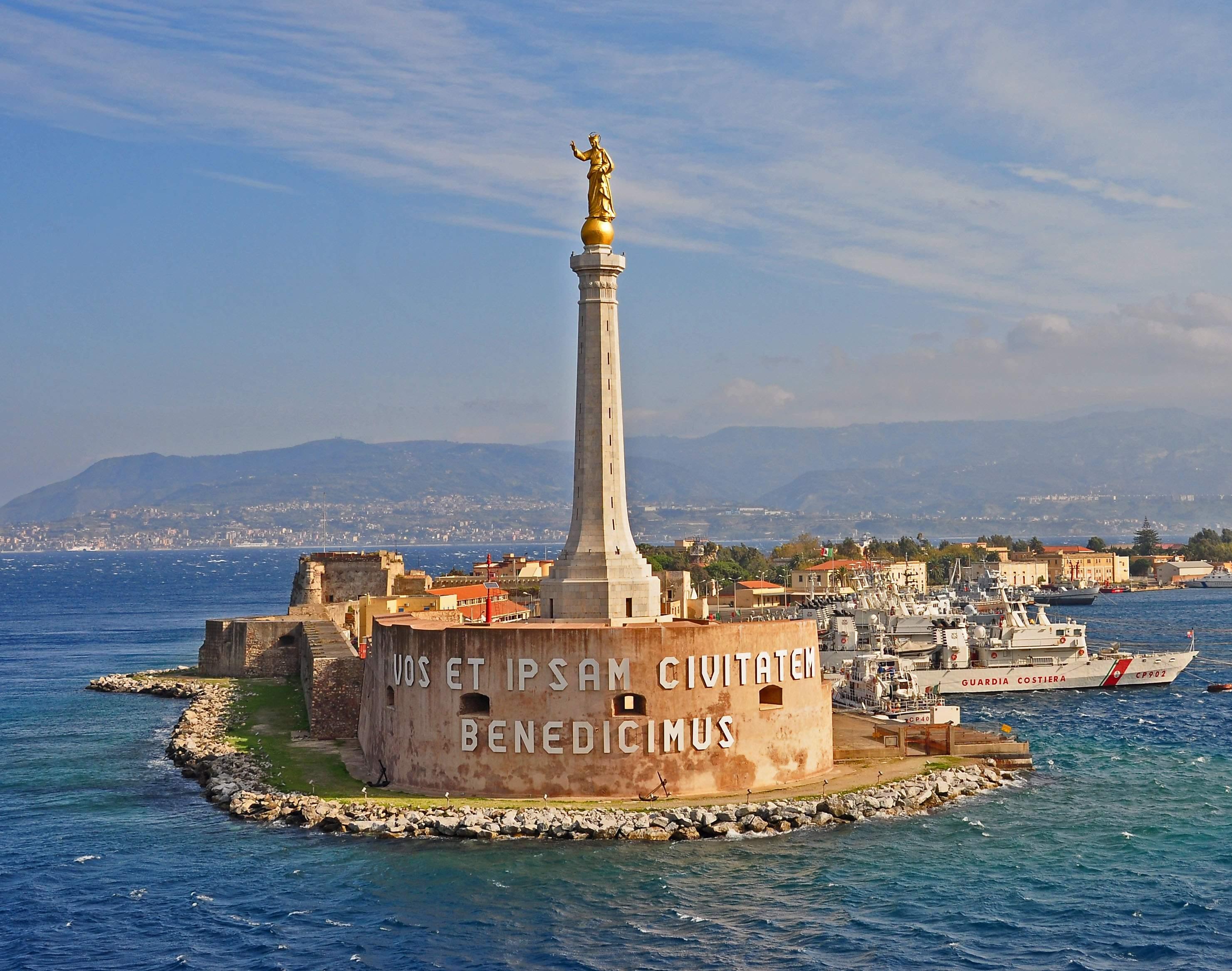 Re Vittorio De Luxe Bed & Breakfast Messina Exterior photo