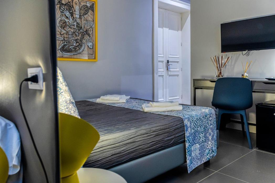 Re Vittorio De Luxe Bed & Breakfast Messina Exterior photo