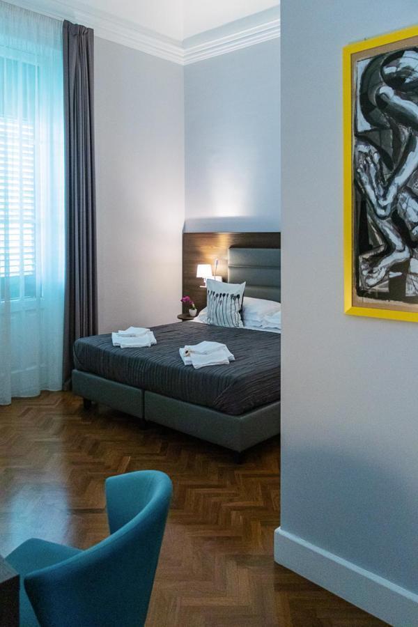 Re Vittorio De Luxe Bed & Breakfast Messina Exterior photo